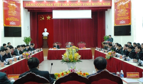 Cần quyết liệt trong đấu tranh phòng, chống tham nhũng, tiêu cực